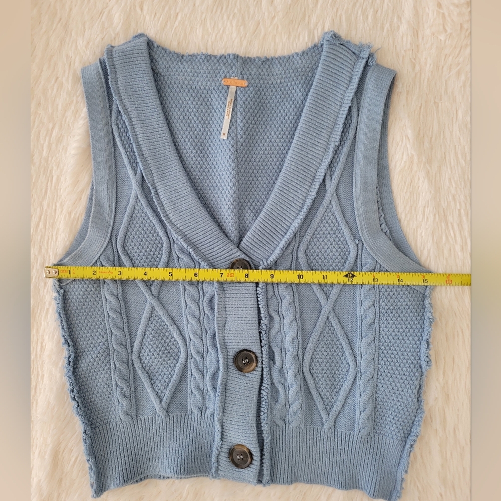 Free People Denson Cable Knit Vest Winding River Blue Size M - Picture 11 of 11